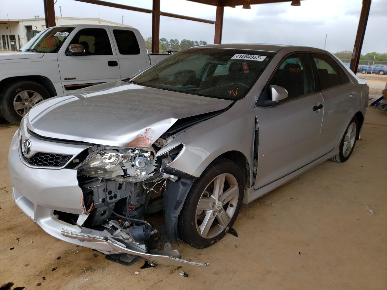 Photo 2 from auction – 2012 TOYOTA CAMRY BASE with VIN 4T1BF1FK3CU118946