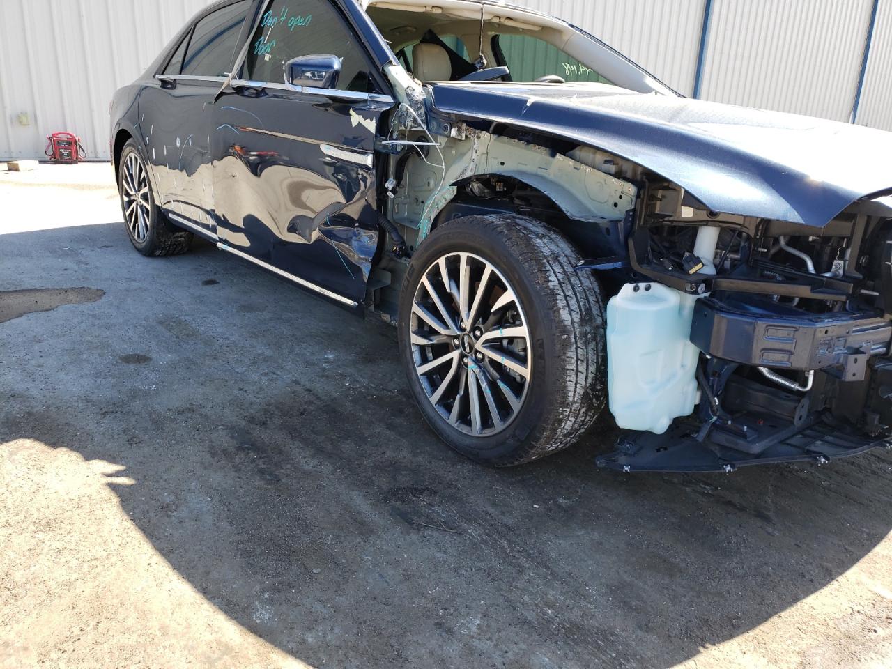 Photo 9 from auction – 2017 LINCOLN CONTINENTA with VIN 1LN6L9SK8H5629116