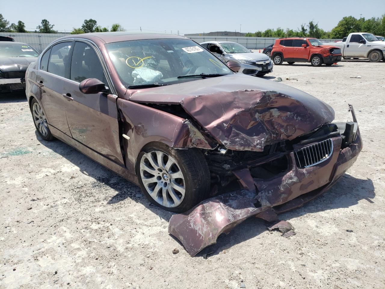 BMW 330 I 2006 with VIN WBAVB33506KS33041 - Photo from auction
