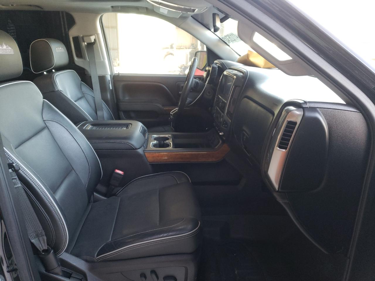 Photo 5 from auction – 2017 CHEVROLET SILVERADO with VIN 3GCUKTEJ2HG253407