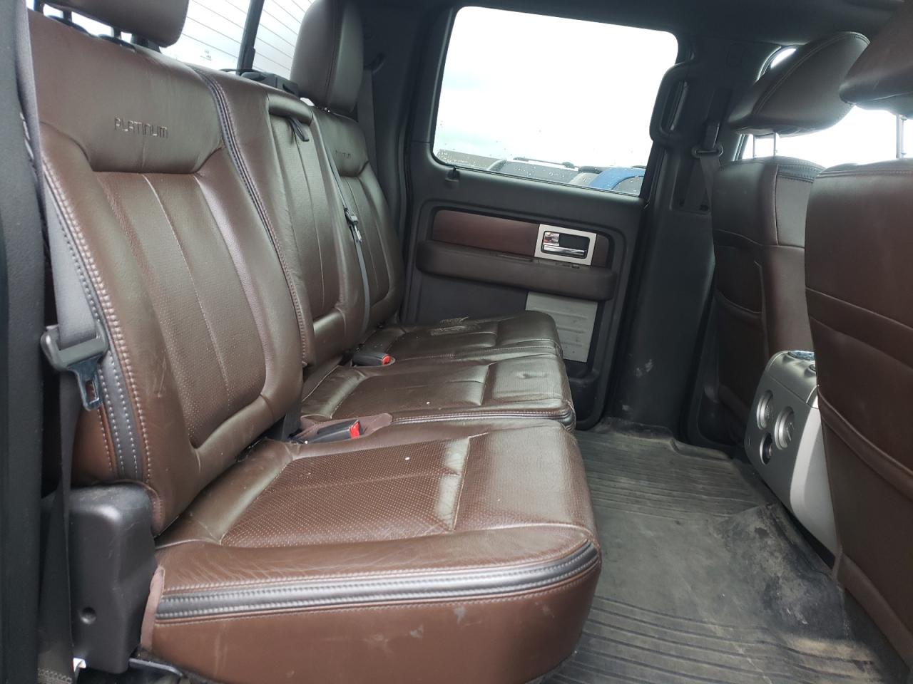 Photo 6 from auction – 2010 FORD F150 SUPER with VIN 1FTFW1EVXAFD56327