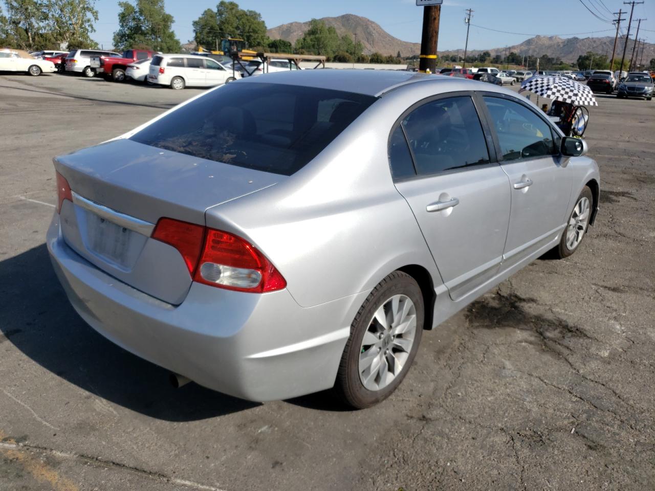 Photo 4 from auction – 2011 HONDA CIVIC EX with VIN 19XFA1F87BE022047