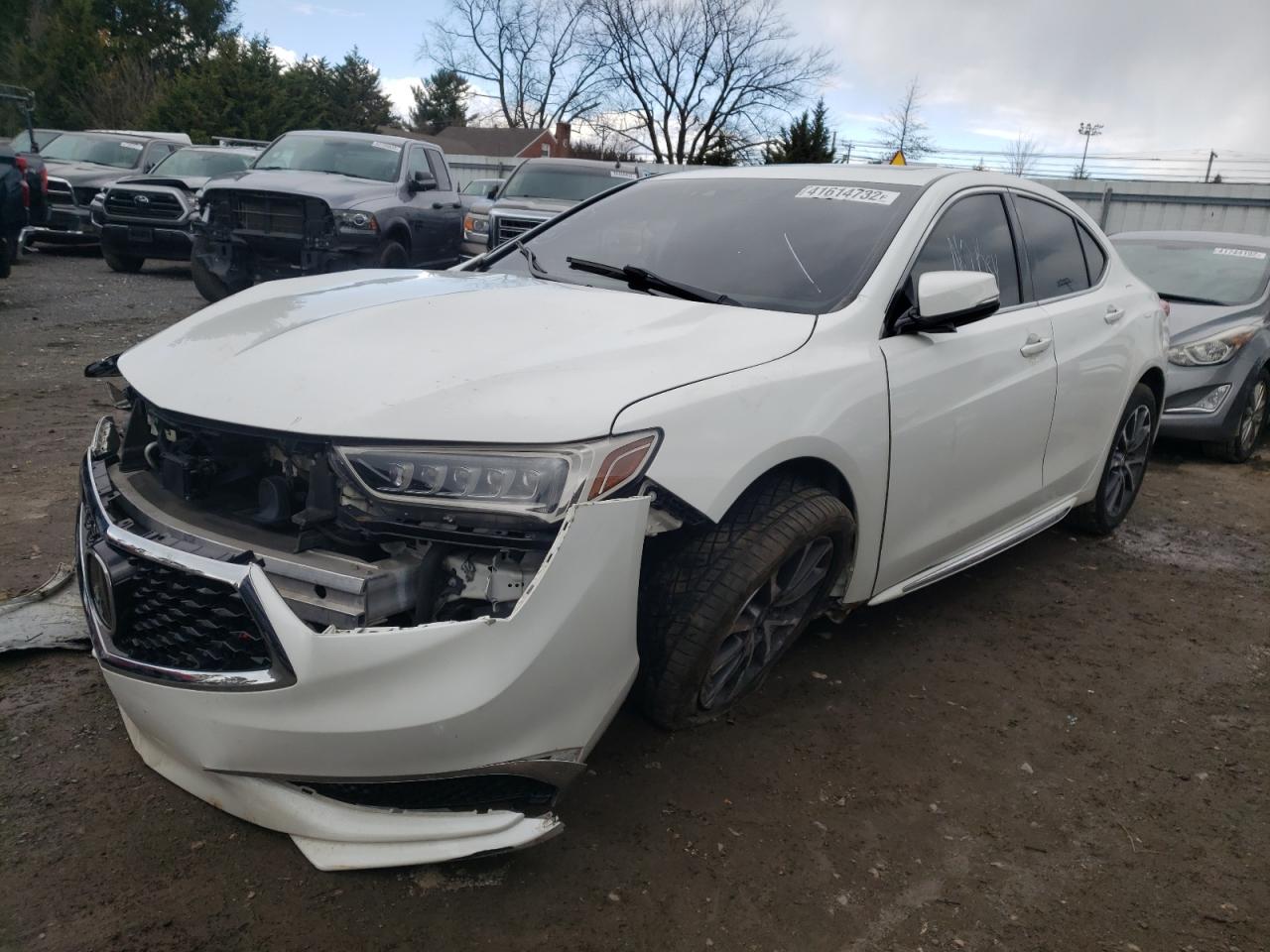 Photo 2 from auction – 2018 ACURA TLX TECH with VIN 19UUB2F53JA001523