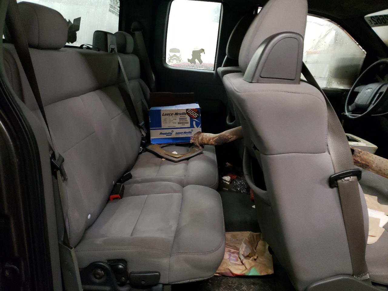 Photo 6 from auction – 2005 FORD F150 with VIN 1FTRX04WX5KB71609