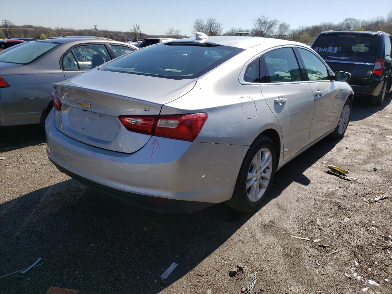 Photo 4 from auction – 2018 CHEVROLET MALIBU LT with VIN 1G1ZD5ST2JF227407