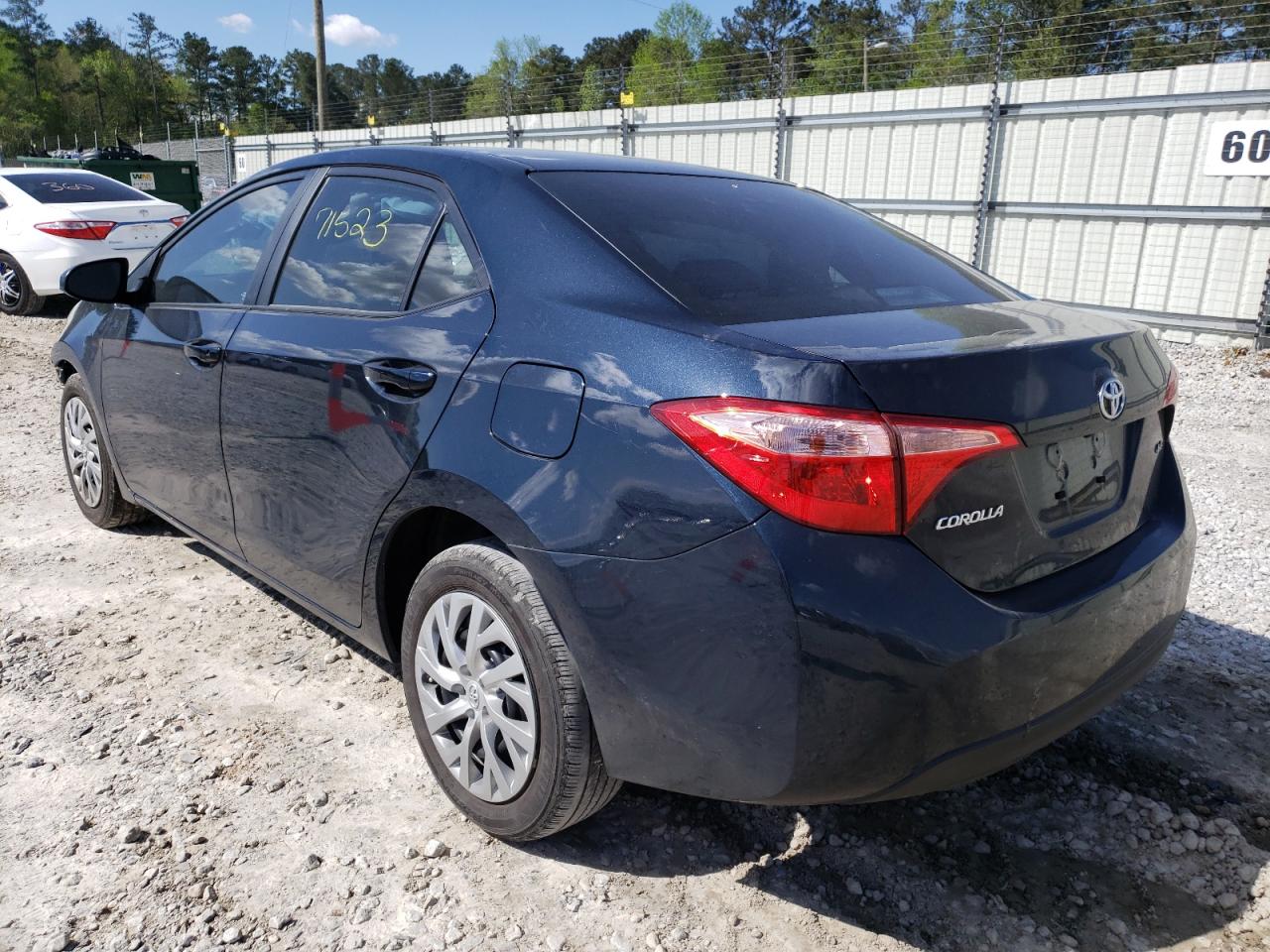 Photo 3 from auction – 2018 TOYOTA COROLLA L with VIN 2T1BURHE7JC966287