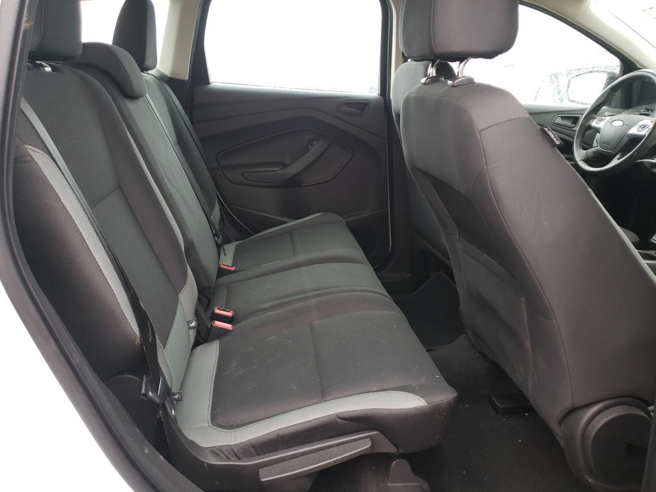 Photo 6 from auction – 2016 FORD ESCAPE S with VIN 1FMCU0F71GUC21515