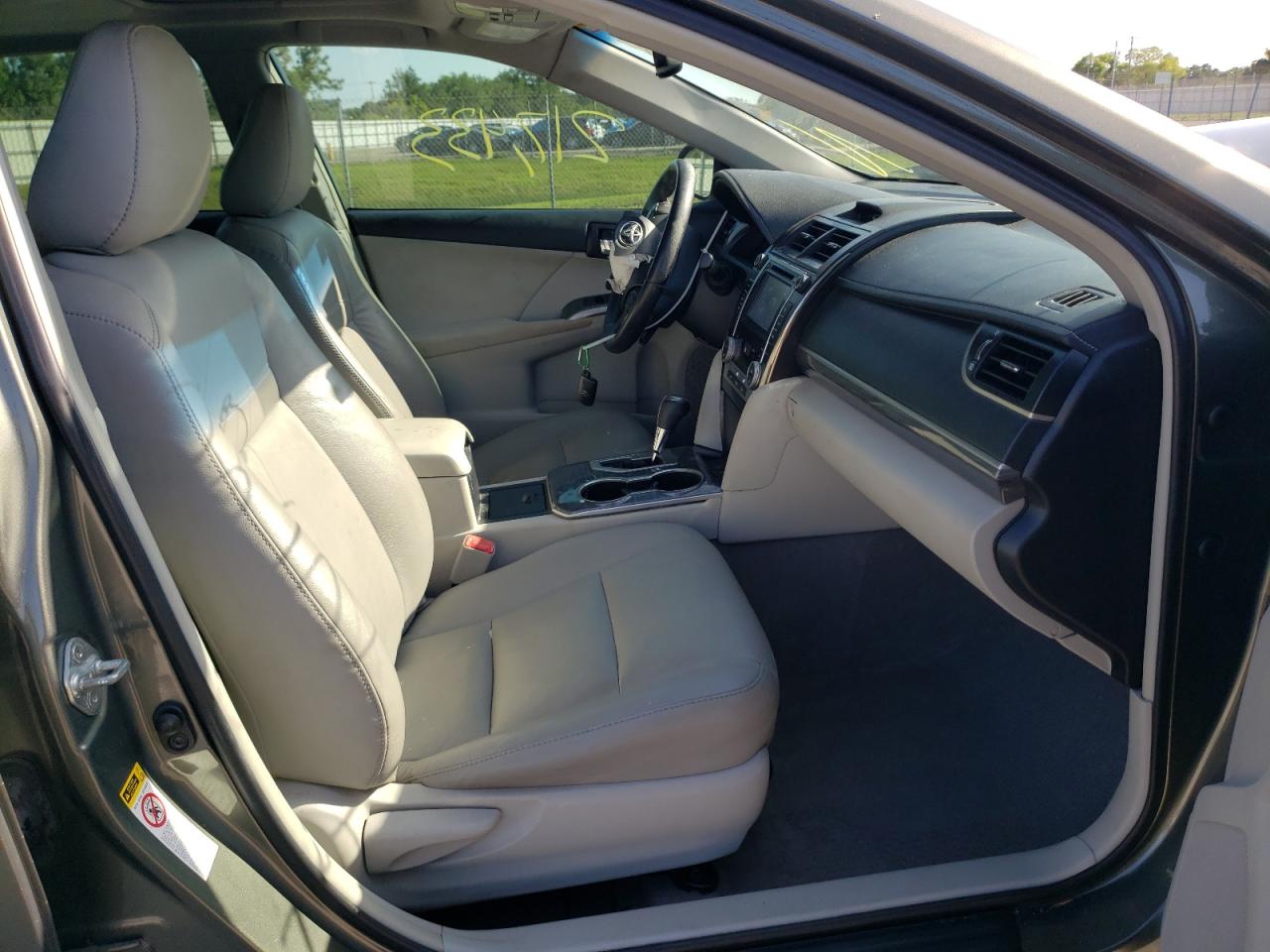 Photo 5 from auction – 2012 TOYOTA CAMRY HYBR with VIN 4T1BD1FK2CU036700