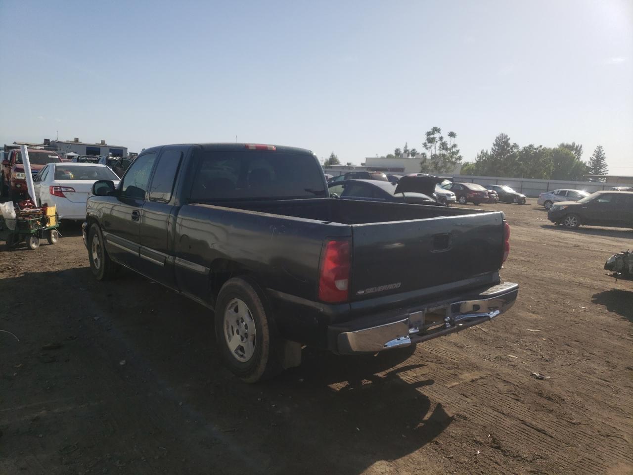 Photo 3 from auction – 2006 CHEVROLET SILVERADO with VIN 1GCEC19V96Z122667
