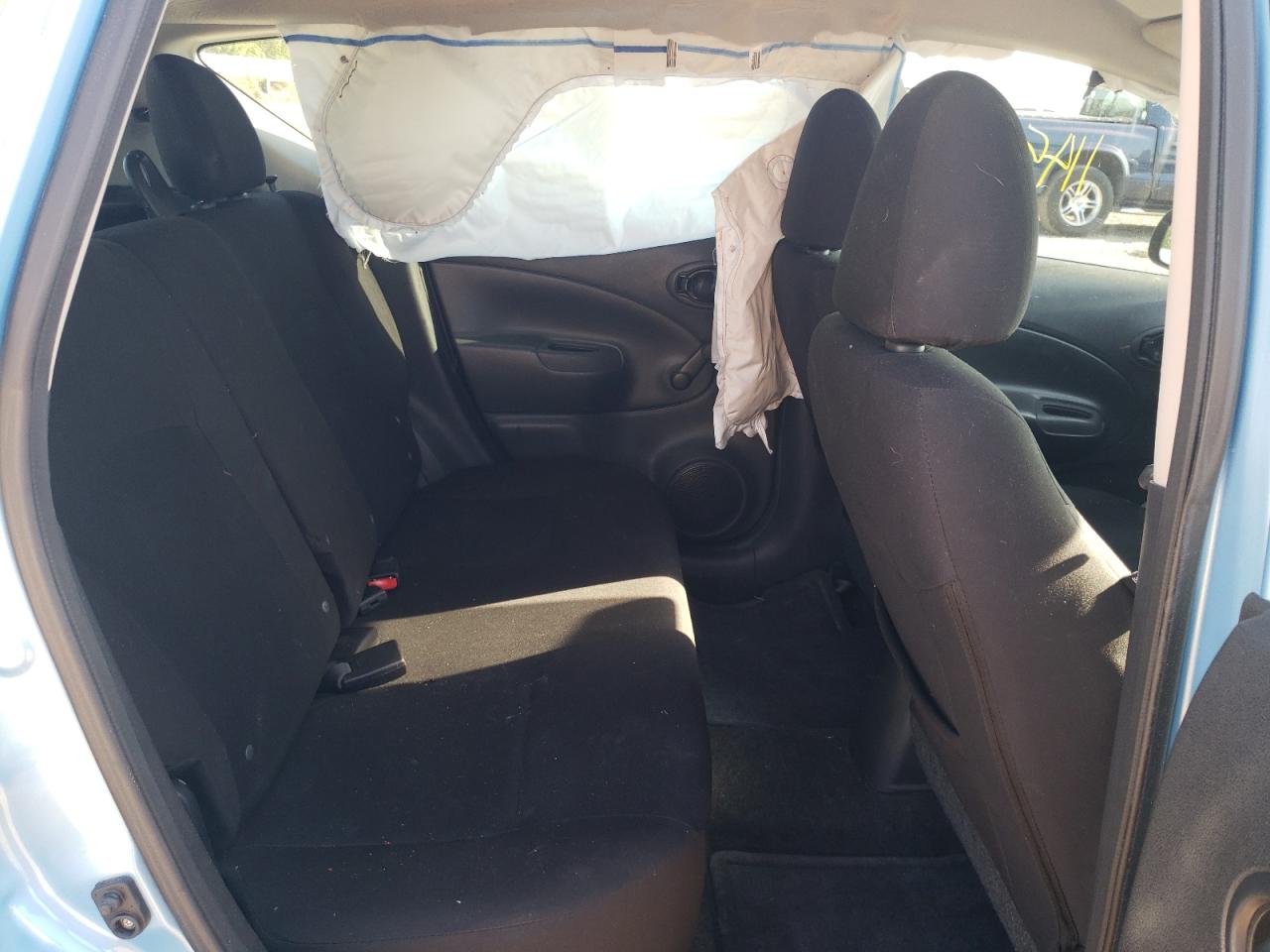 Photo 6 from auction – 2014 NISSAN VERSA NOTE with VIN 3N1CE2CP1EL410189