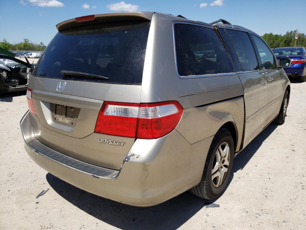 Photo 4 from auction – 2005 HONDA ODYSSEY EX with VIN 5FNRL38695B069142