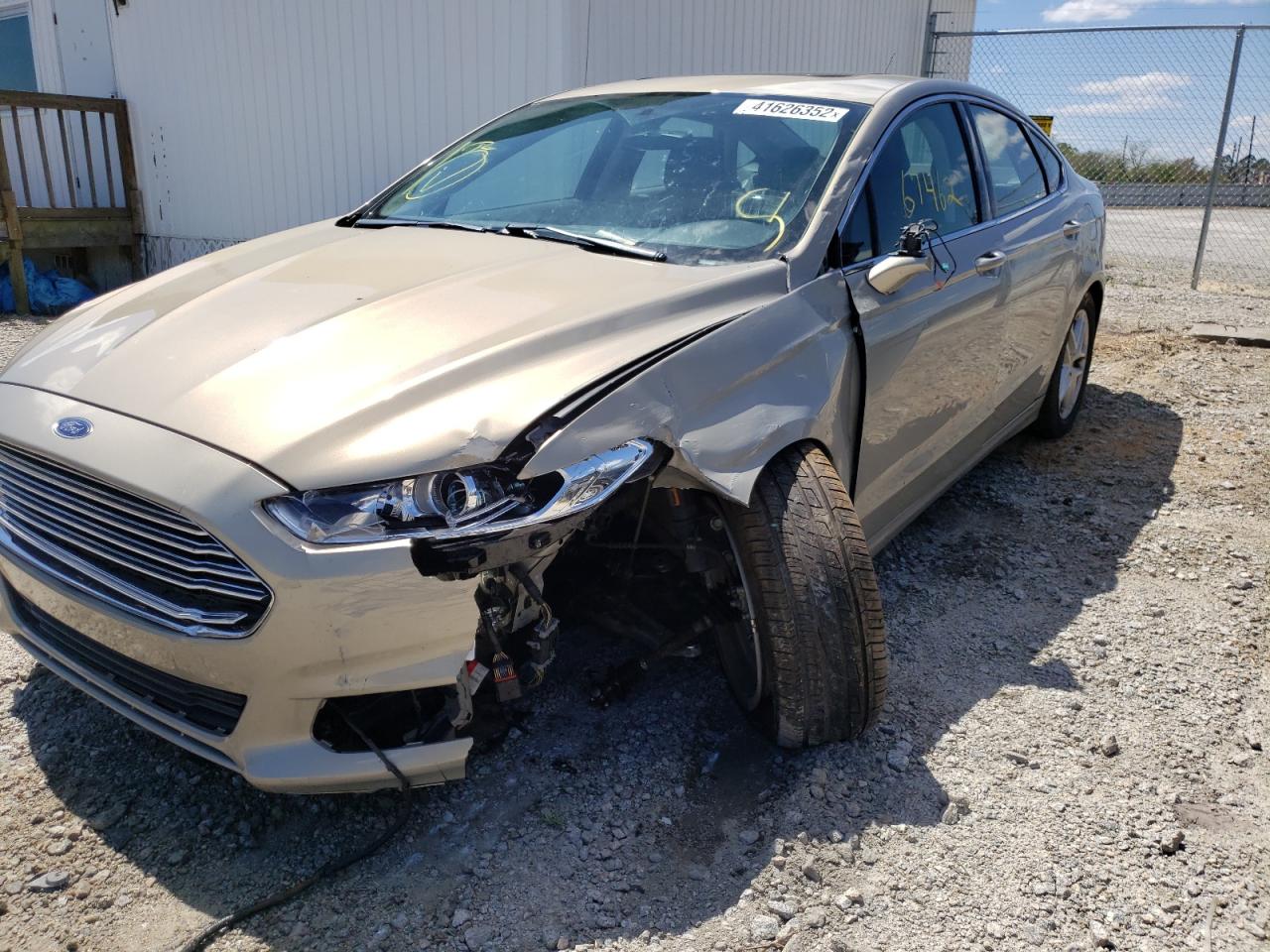 Photo 9 from auction – 2015 FORD FUSION SE with VIN 3FA6P0HD8FR219056