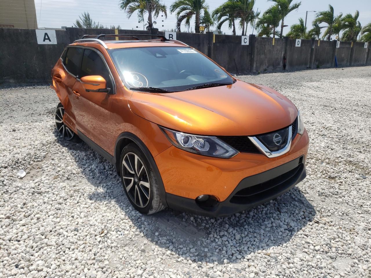 Photo 1 from auction – 2017 NISSAN ROGUE with VIN JN1BJ1CP6HW028451
