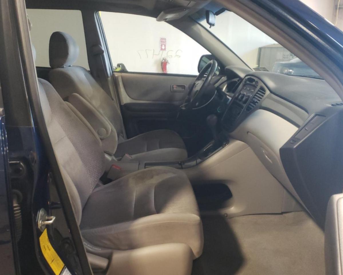 Photo 5 from auction – 2003 TOYOTA HIGHLANDER with VIN JTEHF21A630141370