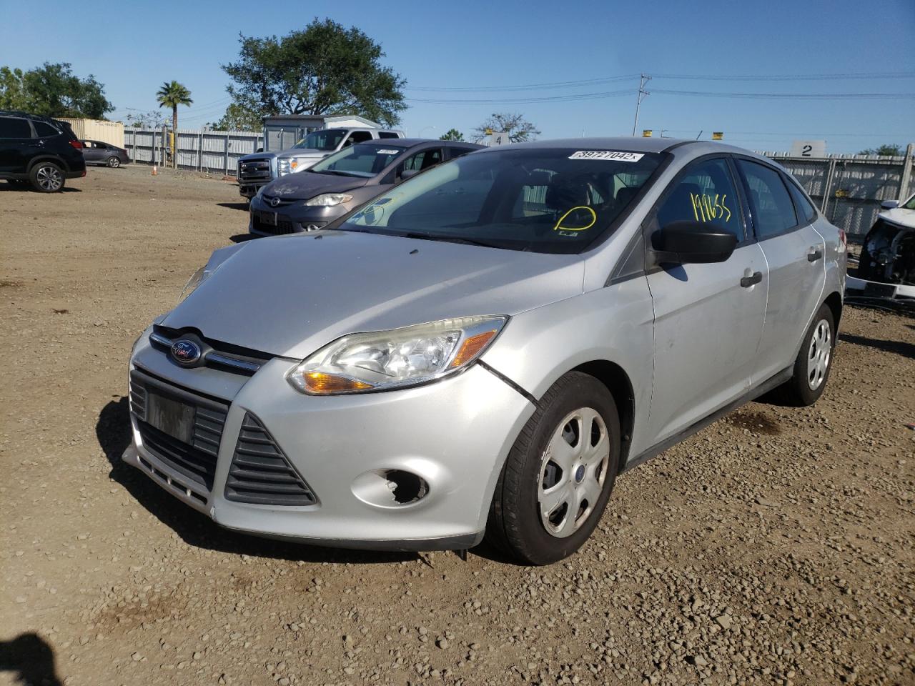 Photo 2 from auction – 2013 FORD FOCUS S with VIN 1FADP3E27DL319351