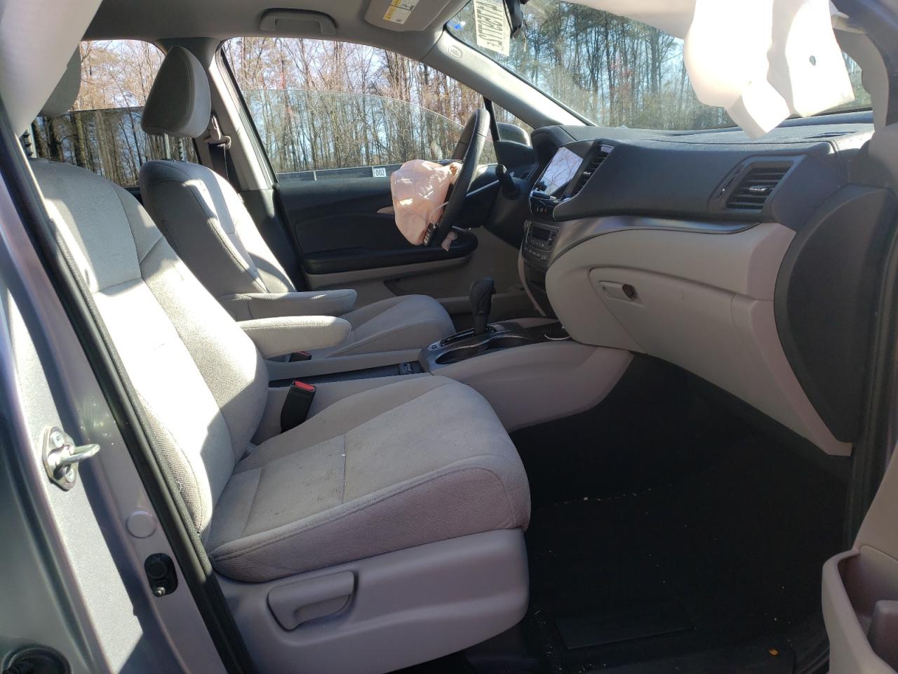Photo 5 from auction – 2020 HONDA PILOT EX with VIN 5FNYF6H30LB052351