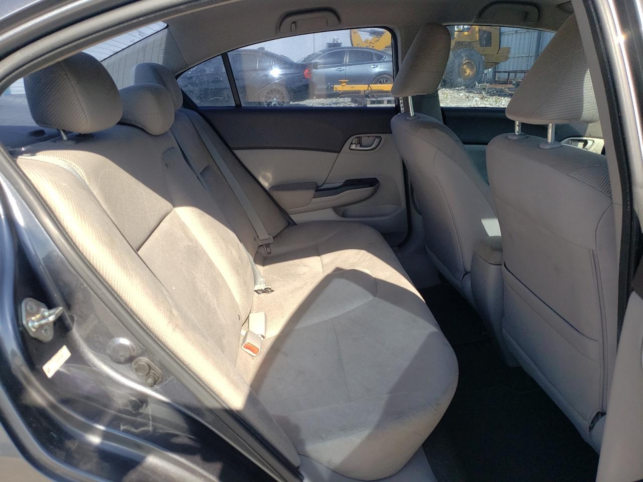Photo 6 from auction – 2012 HONDA CIVIC with VIN 19XFB2F5XCE072628