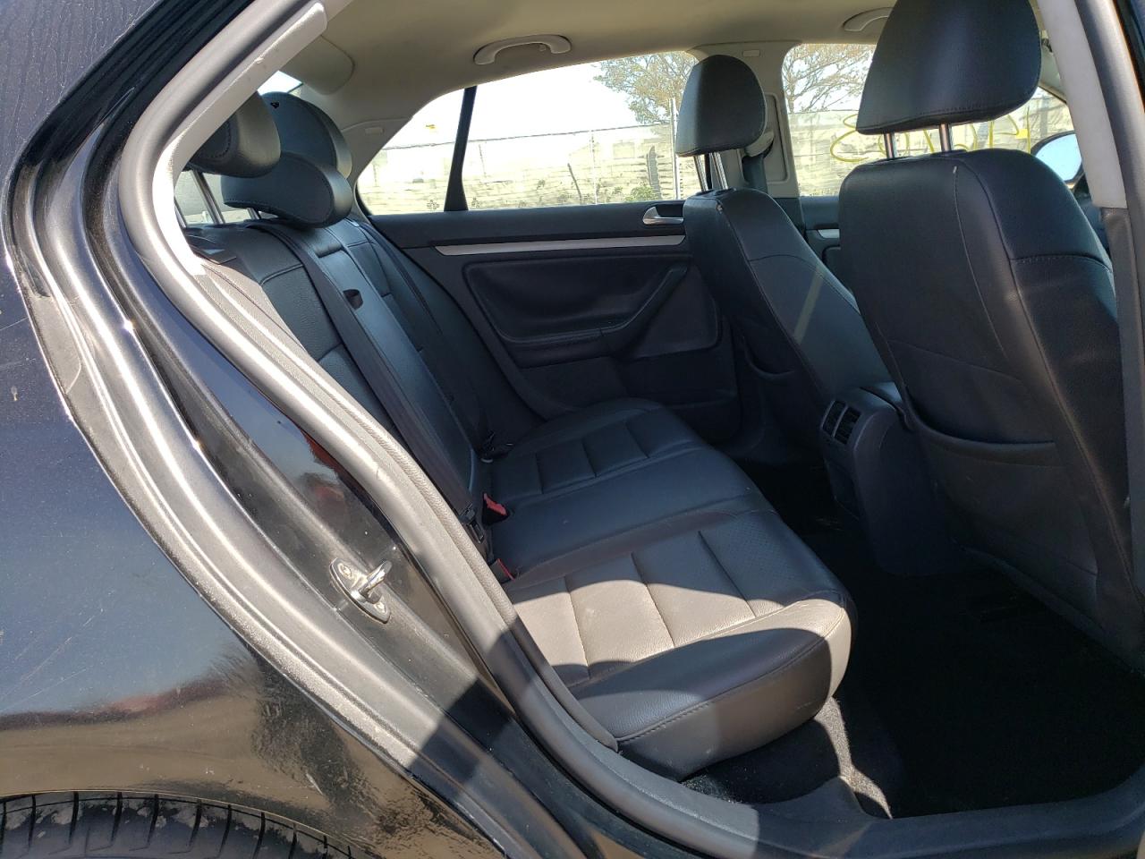 Photo 6 from auction – 2007 VOLKSWAGEN JETTA with VIN 3VWEG71K07M068202