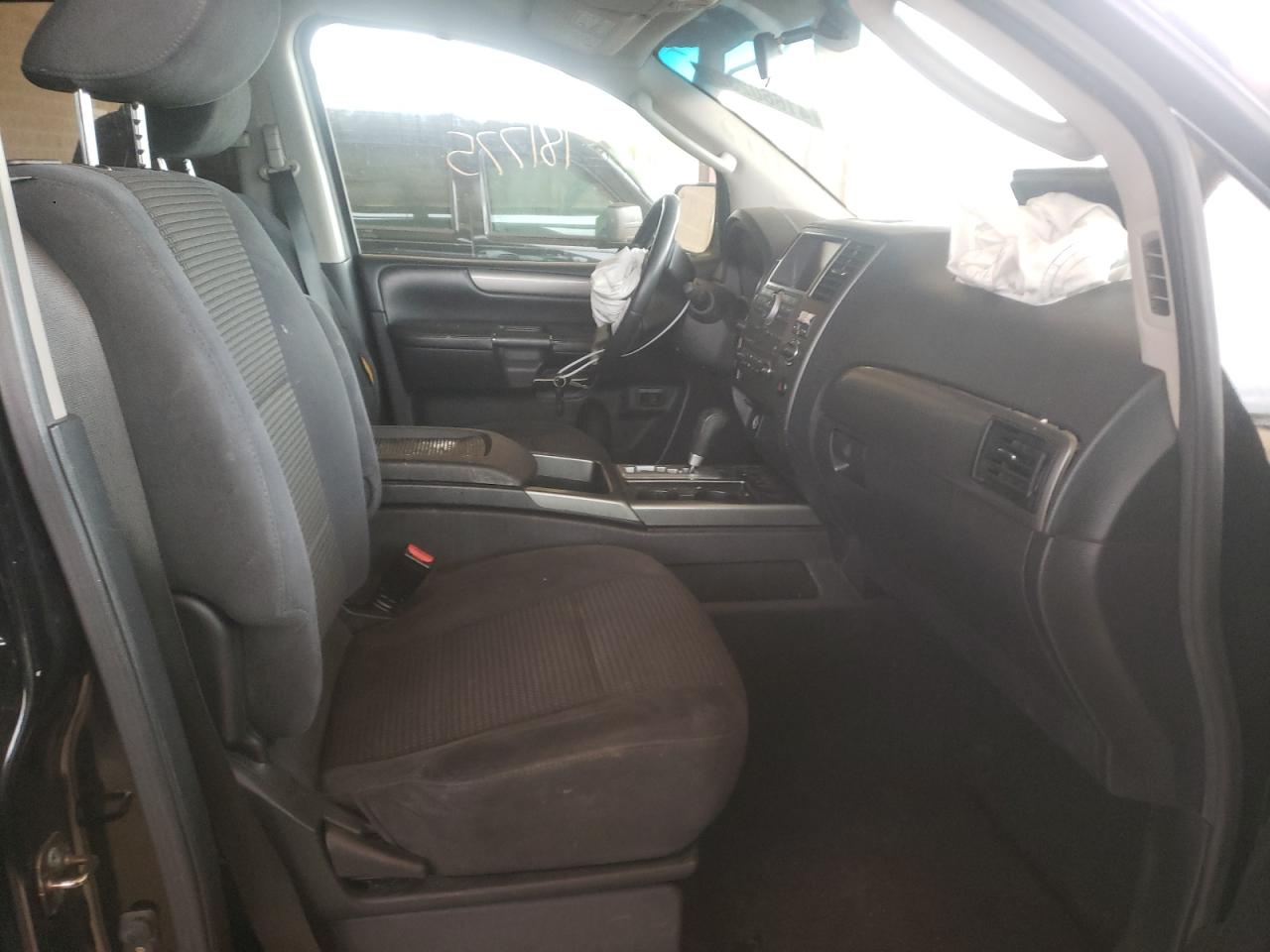 Photo 5 from auction – 2010 NISSAN ARMADA SE with VIN 5N1BA0ND2AN606353