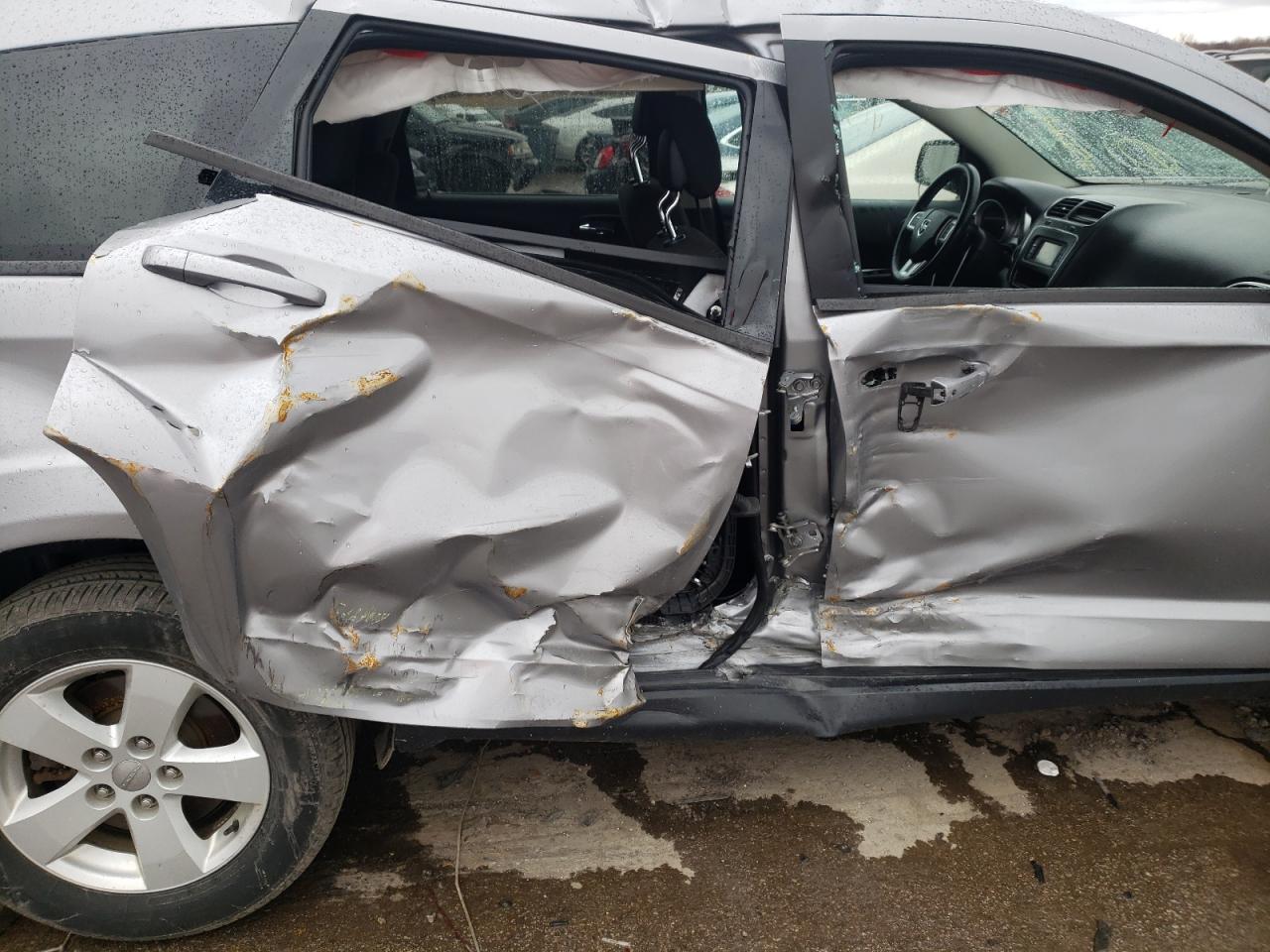 Photo 9 from auction – 2016 DODGE JOURNEY SE with VIN 3C4PDCABXGT182257