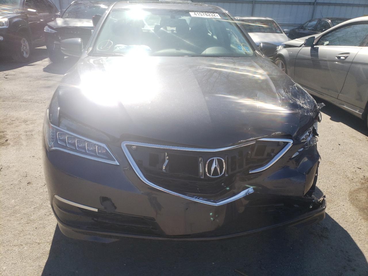 Zdjęcie 9 z aukcji – 2015 ACURA TLX z VIN 19UUB1F35FA016167