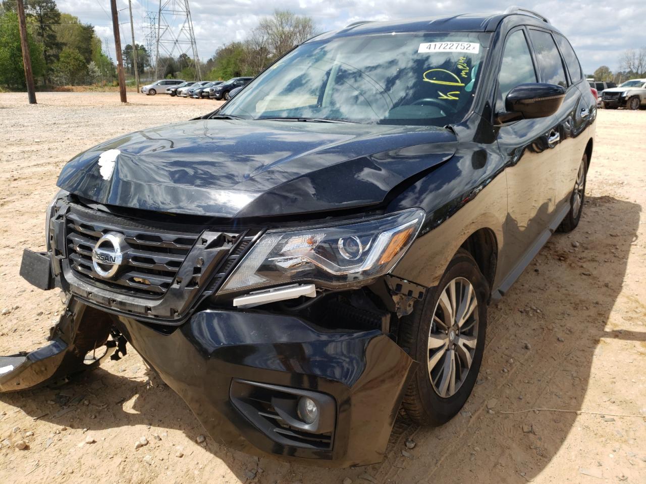 Photo 2 from auction – 2020 NISSAN PATHFINDER with VIN 5N1DR2BM6LC611359