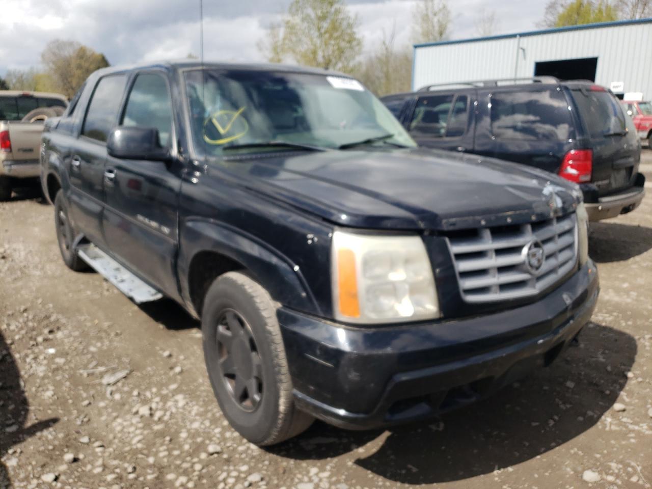 CADILLAC ESCALADE E 2002 with VIN 3GYEK63NX2G211600 - Photo from auction