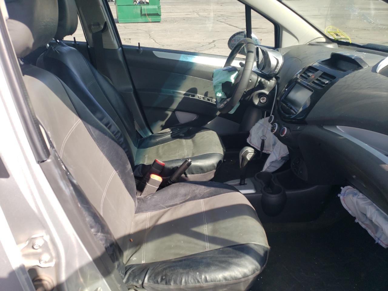 Photo 5 from auction – 2013 CHEVROLET SPARK 2LT with VIN KL8CF6S93DC538196