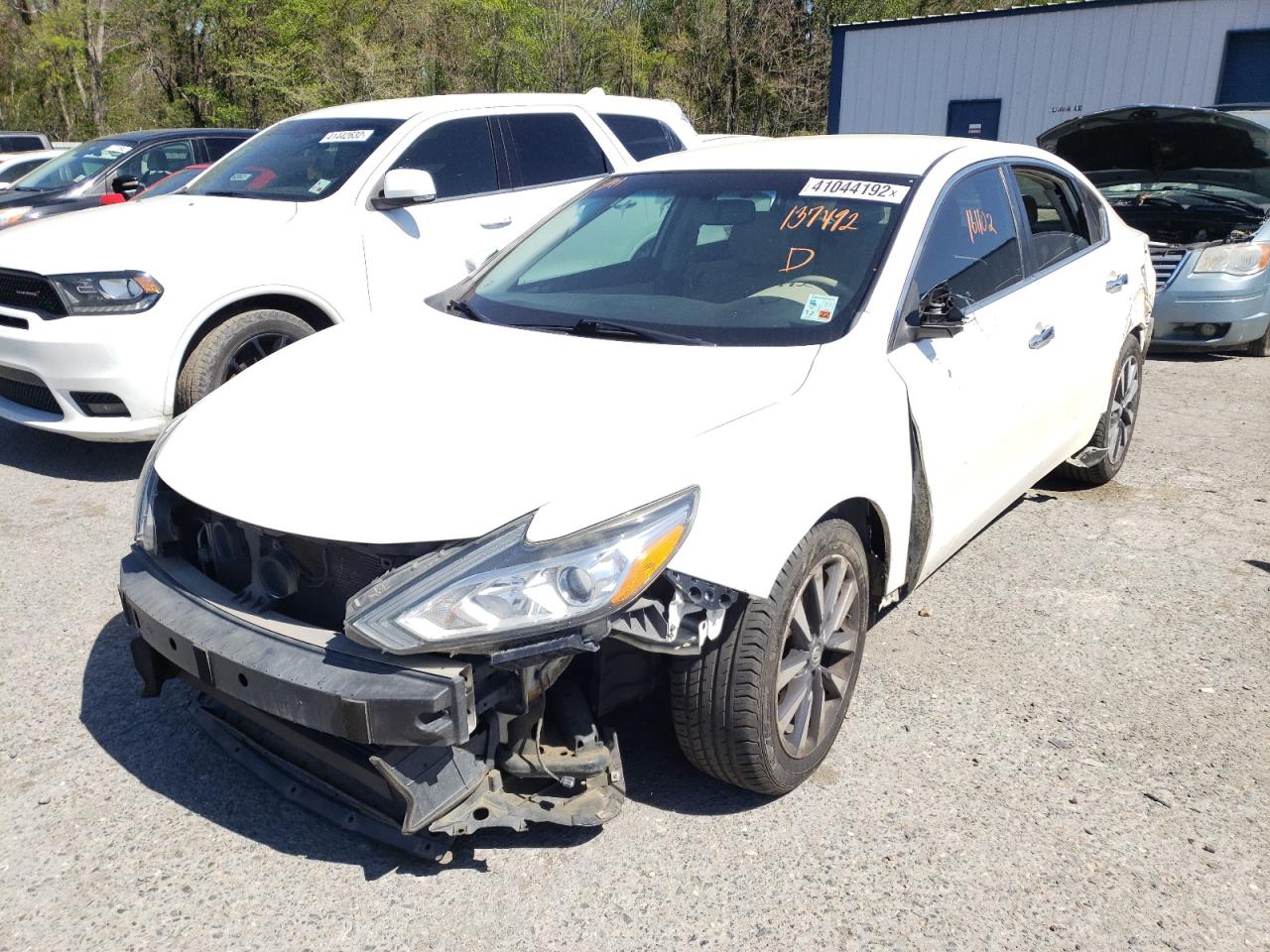 Photo 2 from auction – 2016 NISSAN ALTIMA 2.5 with VIN 1N4AL3AP7GC137492
