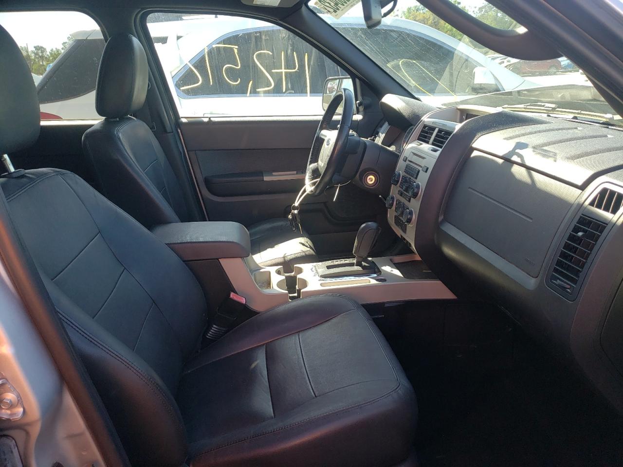 Photo 5 from auction – 2011 FORD ESCAPE XLT with VIN 1FMCU0D76BKC16124
