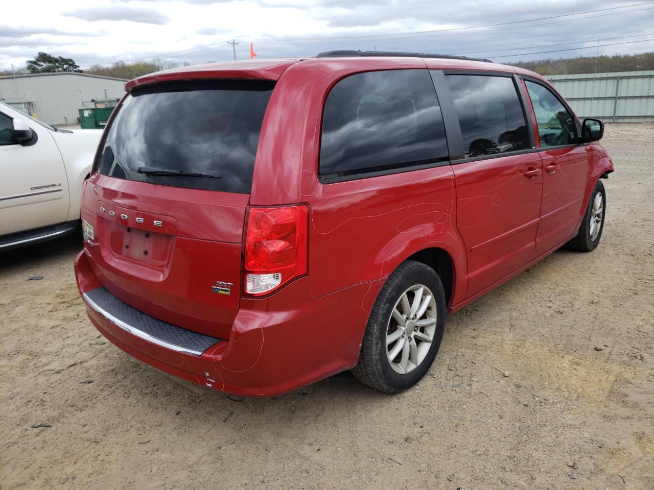 Photo 4 from auction – 2014 DODGE GRAND CARA with VIN 2C4RDGCG9ER213250
