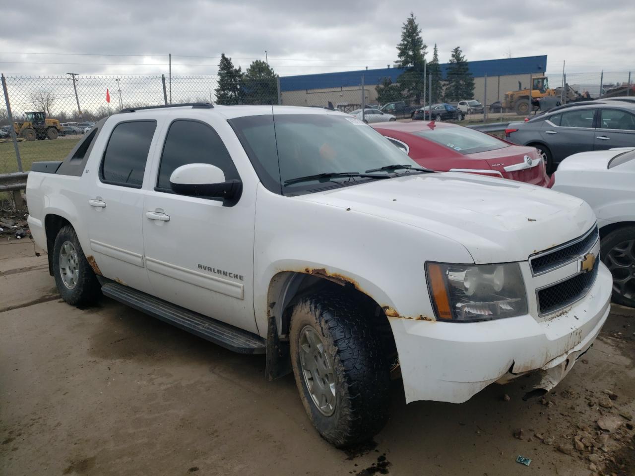 CHEVROLET AVALANCHE 2010 with VIN 3GNVKFE08AG212113 - Photo from auction