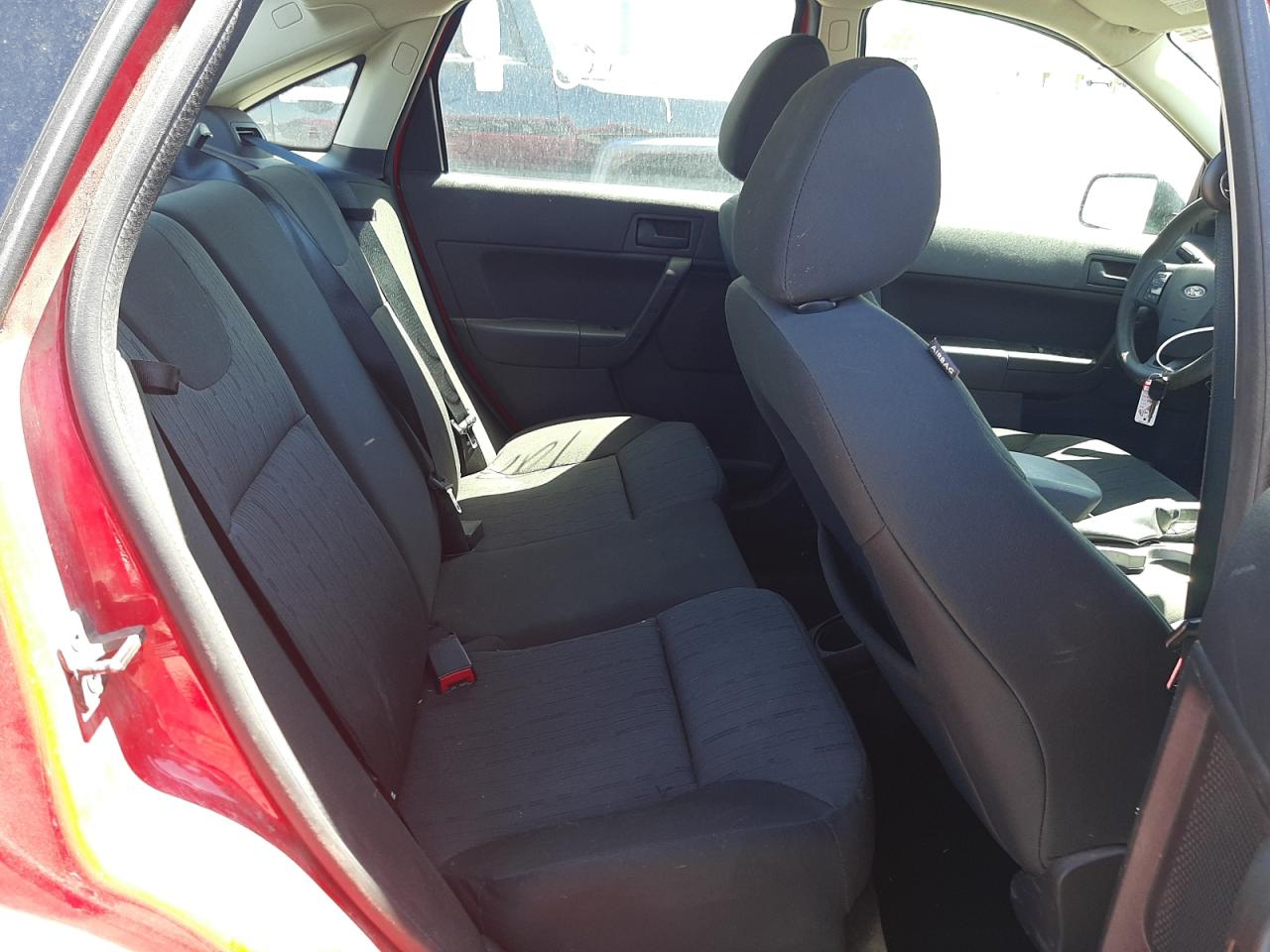 Photo 6 from auction – 2008 FORD FOCUS SE with VIN 1FAHP35N08W293305