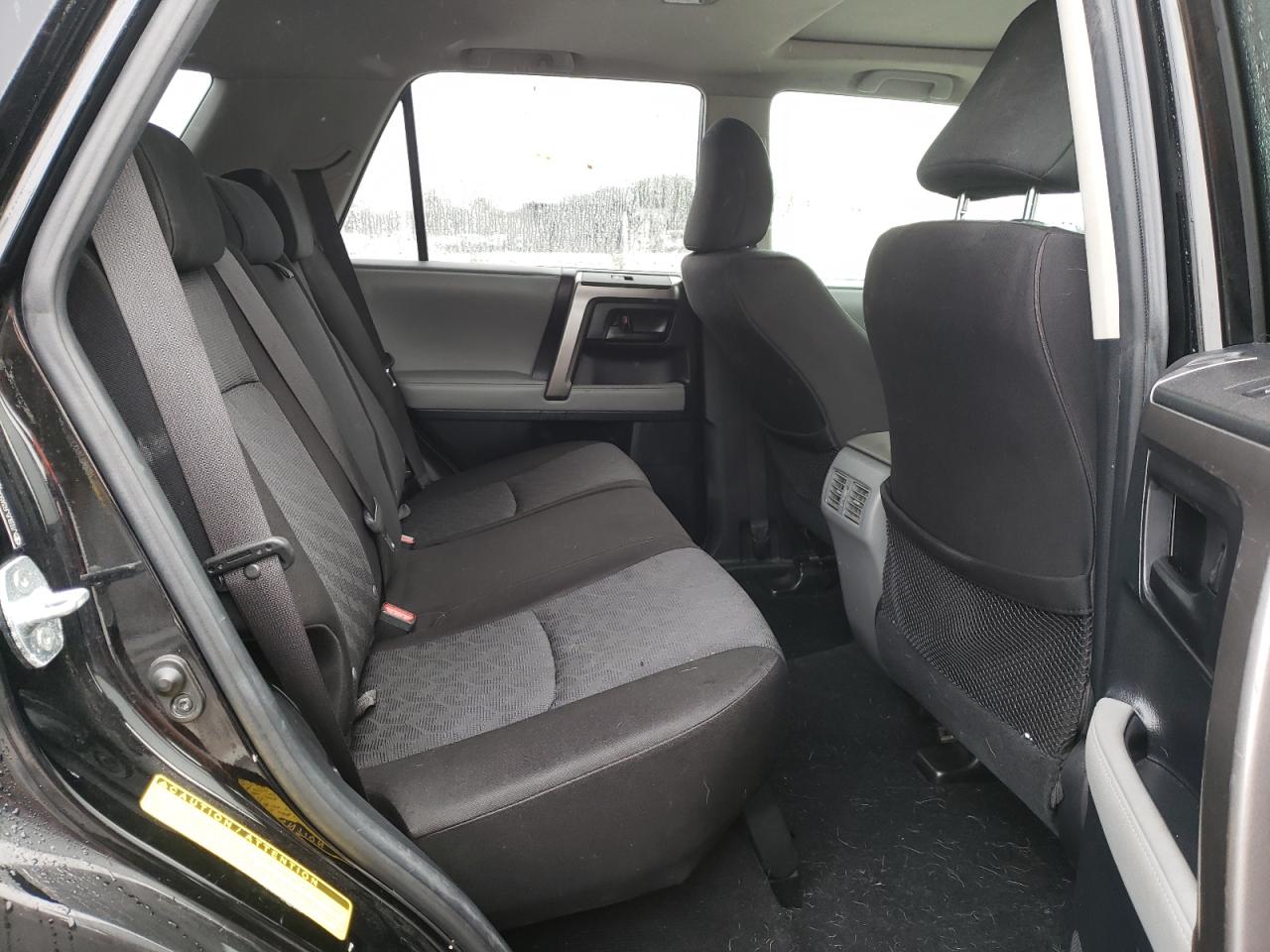 Photo 6 from auction – 2010 TOYOTA 4RUNNER SR with VIN JTEBU5JR3A5003434