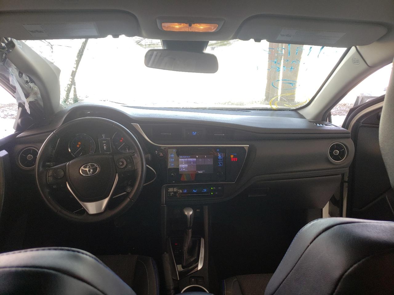 Photo 9 from auction – 2019 TOYOTA COROLLA L with VIN 2T1BURHE6KC221855