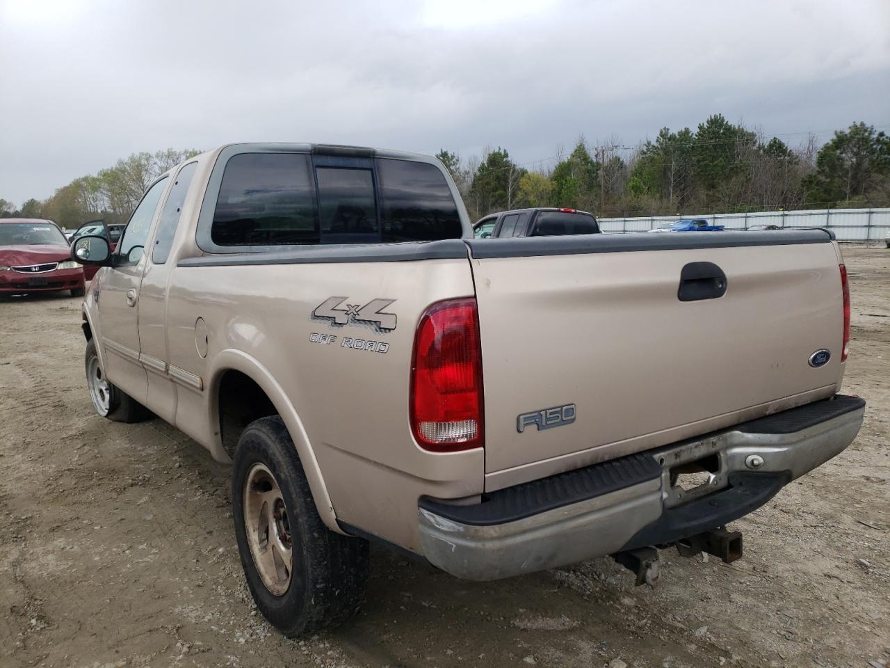 Photo 3 from auction – 1998 FORD F150 with VIN 1FTRX18L3WNB24119