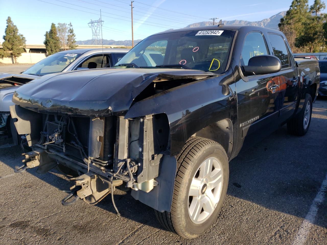 Photo 2 from auction – 2007 CHEVROLET SILVERADO with VIN 3GCEK13M67G539779