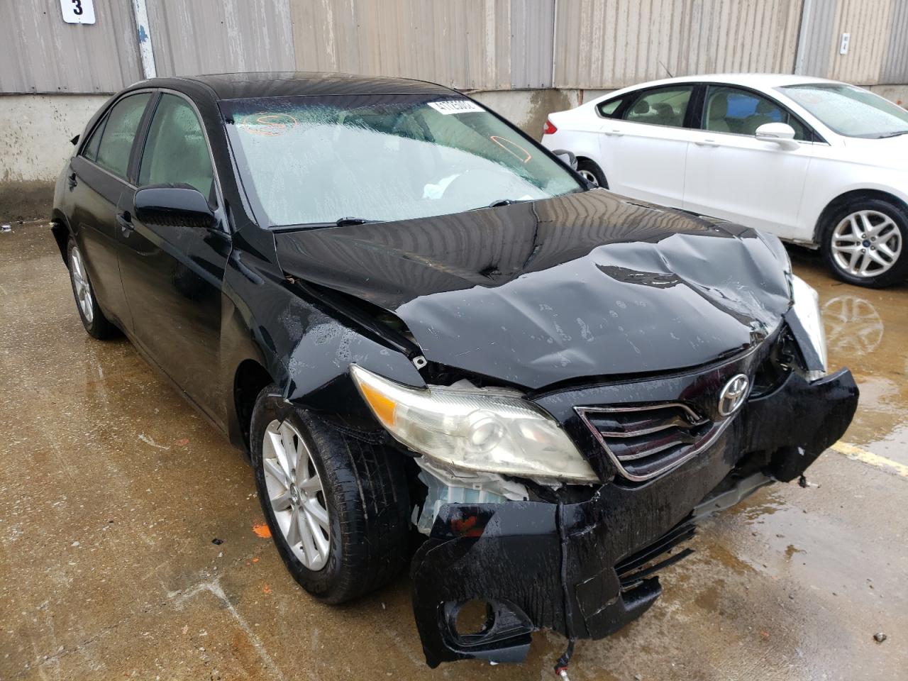 Photo 1 from auction – 2011 TOYOTA CAMRY SE with VIN 4T1BK3EK3BU125838