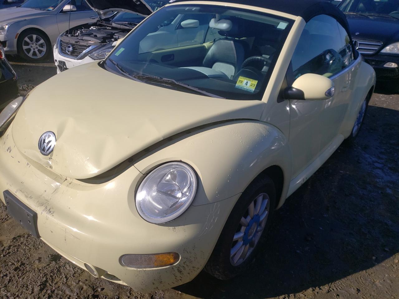 Photo 2 from auction – 2004 VOLKSWAGEN NEW BEETLE with VIN 3VWCM31Y64M313402