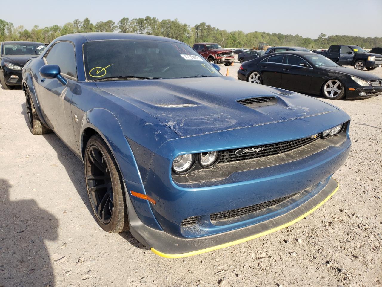 DODGE CHALLENGER 2020 with VIN 2C3CDZFJ3LH169181 - Photo from auction