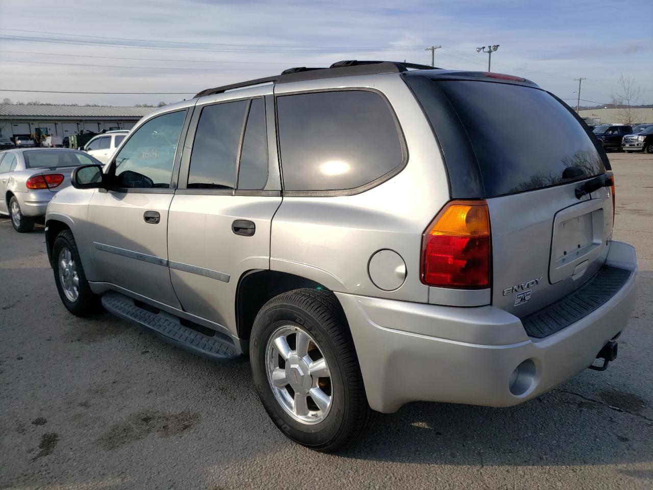 Photo 3 from auction – 2007 GMC ENVOY with VIN 1GKDT13S672246498