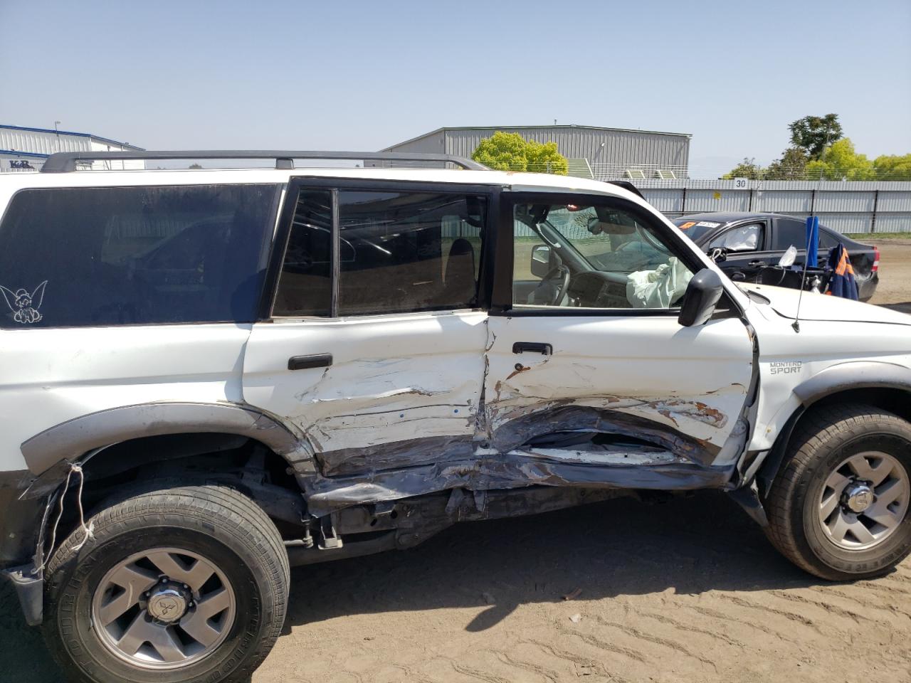 Photo 9 from auction – 2001 MITSUBISHI MONTERO SP with VIN JA4LS31H31P002938