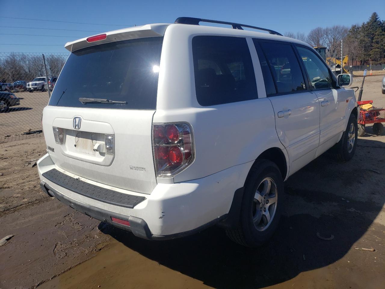 Photo 4 from auction – 2007 HONDA PILOT EXL with VIN 5FNYF28787B044774