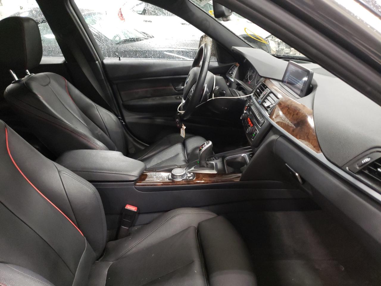 Photo 5 from auction – 2015 BMW 328 XI with VIN WBA3G7C52FK481288