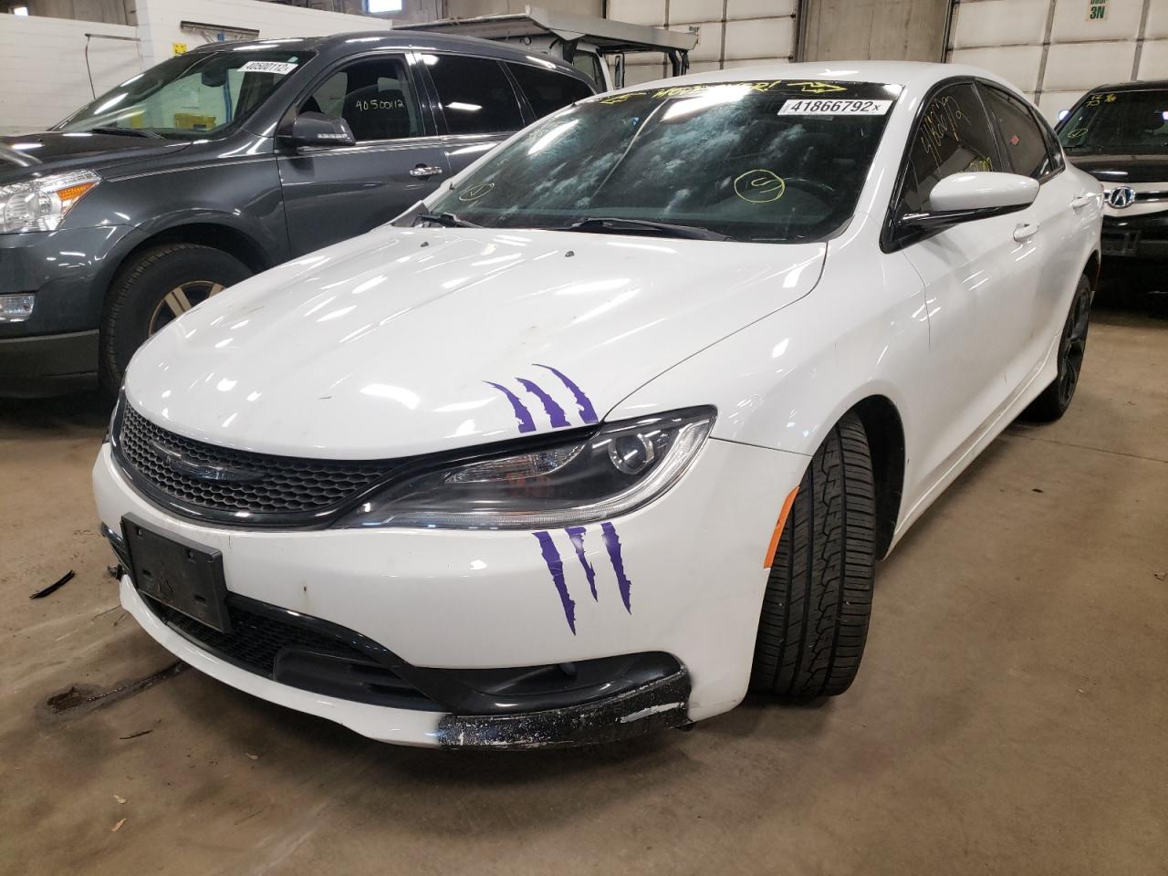 Photo 2 from auction – 2015 CHRYSLER 200 S with VIN 1C3CCCDG5FN711688
