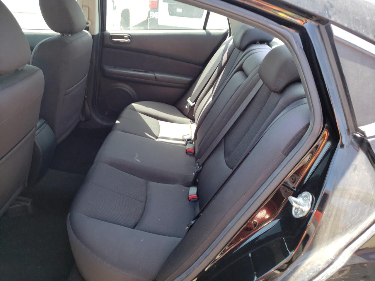 Photo 6 from auction – 2012 MAZDA 6 I with VIN 1YVHZ8DH3C5M27097