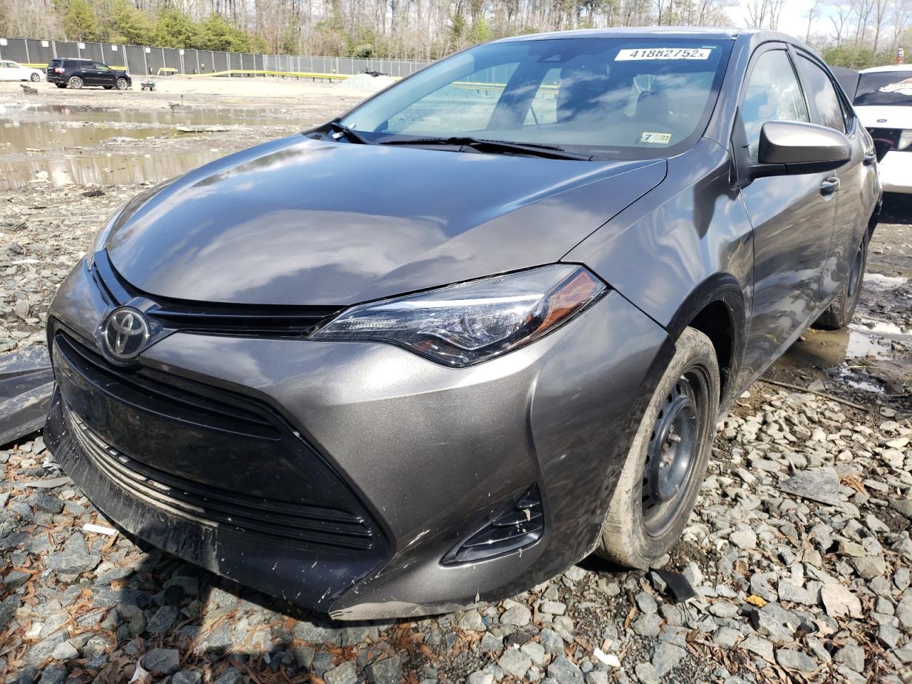 Photo 2 from auction – 2017 TOYOTA COROLLA L with VIN 2T1BURHE3HC846304