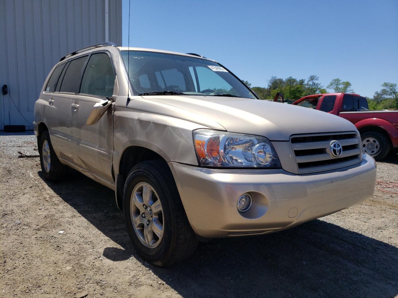 TOYOTA HIGHLANDER 2005 with VIN JTEGP21A050081775 - Photo from auction