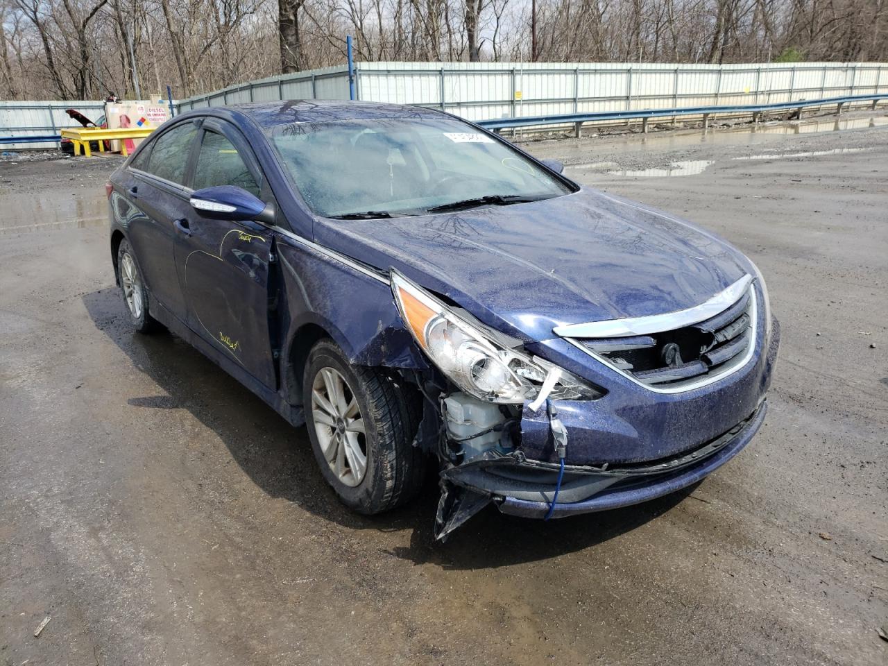 HYUNDAI SONATA GLS 2014 with VIN 5NPEB4AC9EH864023 - Photo from auction