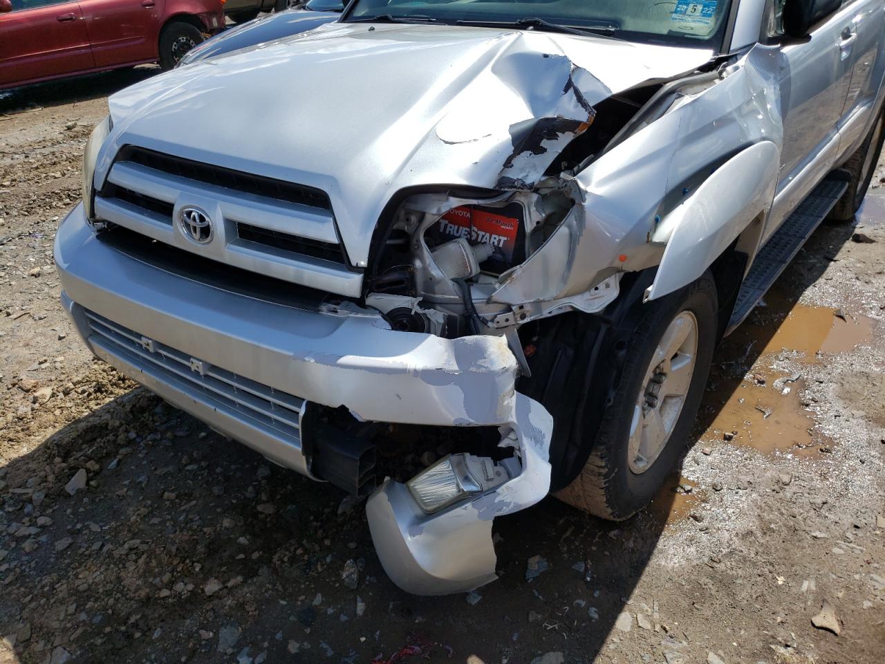 Photo 9 from auction – 2004 TOYOTA 4RUNNER SR with VIN JTEBU14R740025197